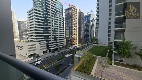 Elegant 1BR | Spacious Layout | Downtown View | ART 14 Business Bay