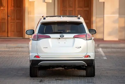 2016 Toyota RAV 4 — фото 7