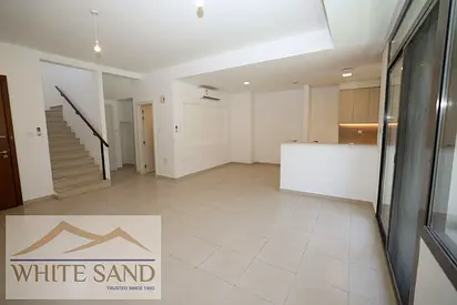 DEAL!!!READY TO MOVE IN -3BR + MAIDS ROOM WITH BACKYARD
