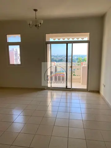 Studio Apartment | Kitchen Appliances | Balcony |
