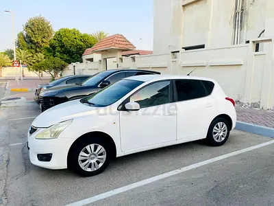 Nissan Tiida 2016 GCC Specs