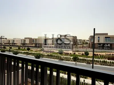 4BR TH Corner | Single Row | Opp Club House