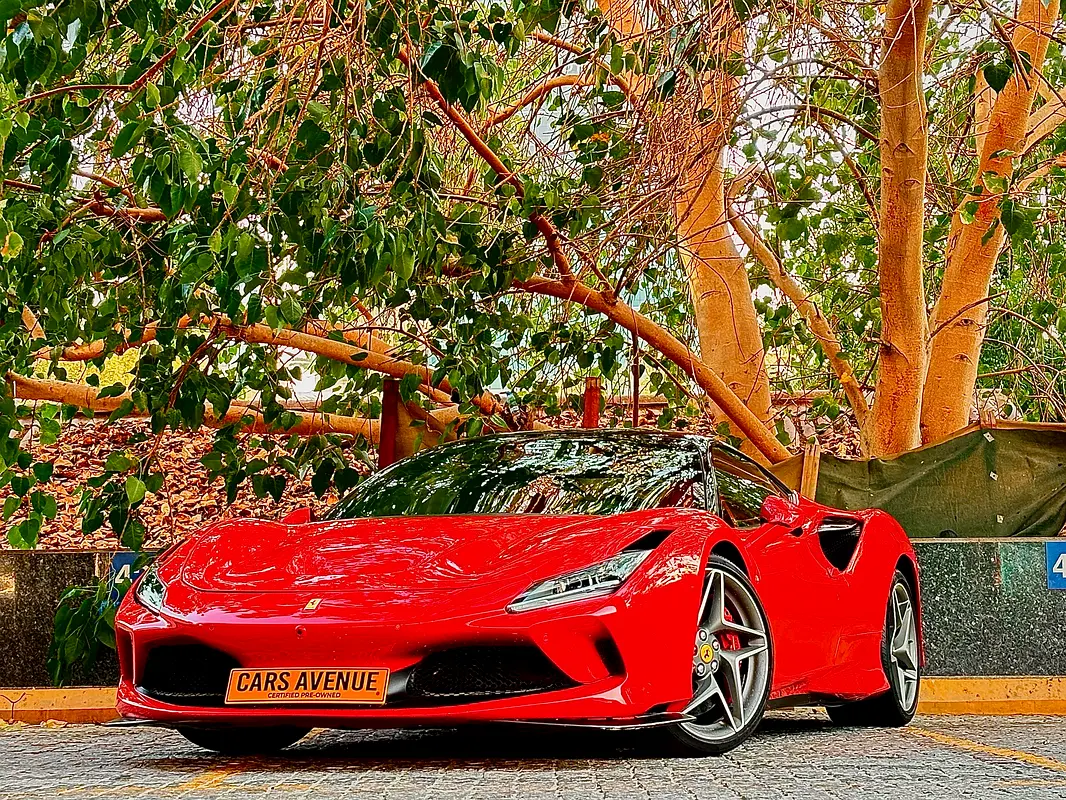 Ferrari F8 Tributo 2023 — photo 1 of 15