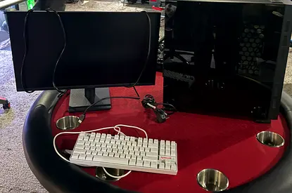 PC 3050 + Asus Monitor 27” 120Hz