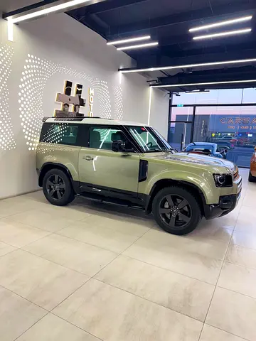 Defender V6