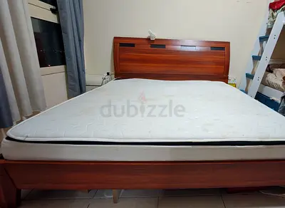 King size Bed and mattress for sale