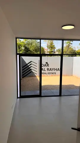 Elegant 2BR Townhouse | Fully Landscaped | Private Garden | 1,850 Sq.Ft