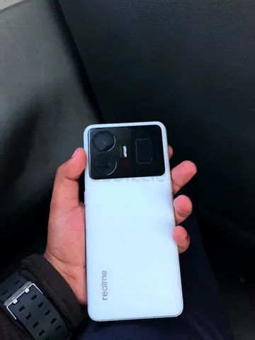 Realme GT 3 256GB | Fast Charging | Excellent Condition