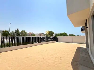 4Bed Single Row | Ready to move | Bigger Plot
