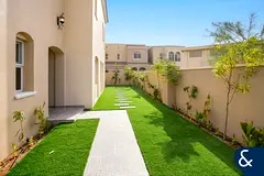 End Plot | Furnished | 3 Bed + Maids