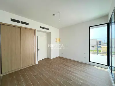 Close to Sports Court and Pool | 4Bed+Maid Middle
