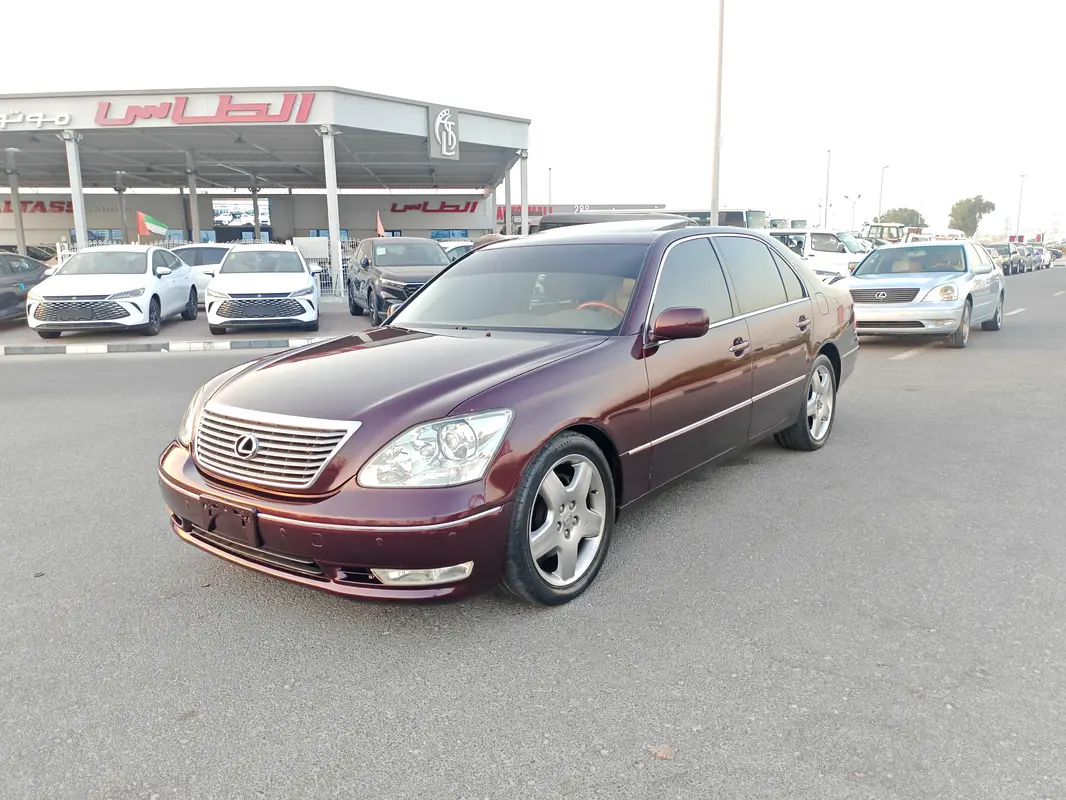 Lexus LS-Series 2004 — photo 1 of 16