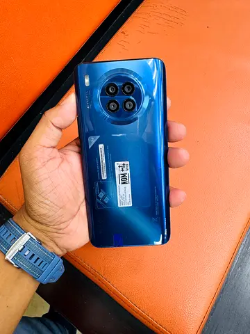 Huawei Nova 8i 6-128GB Everything original