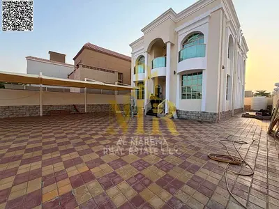 Corner villa on two streets, 5000 sq ft, price includes electricity, water, and air conditioning. This villa is an exceptional opportunity to live in