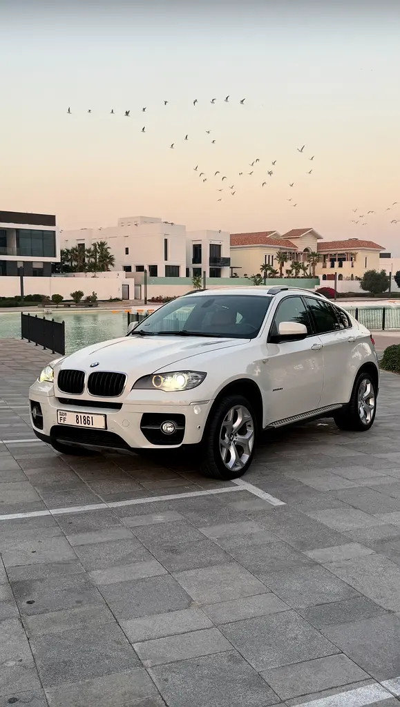 BMW X6 2012 — photo 1 of 20