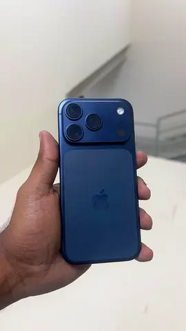iPhone 17 Pro Midnight Blue - Good Condition Deep blue
Battery health 98
256gb
Nano + esim