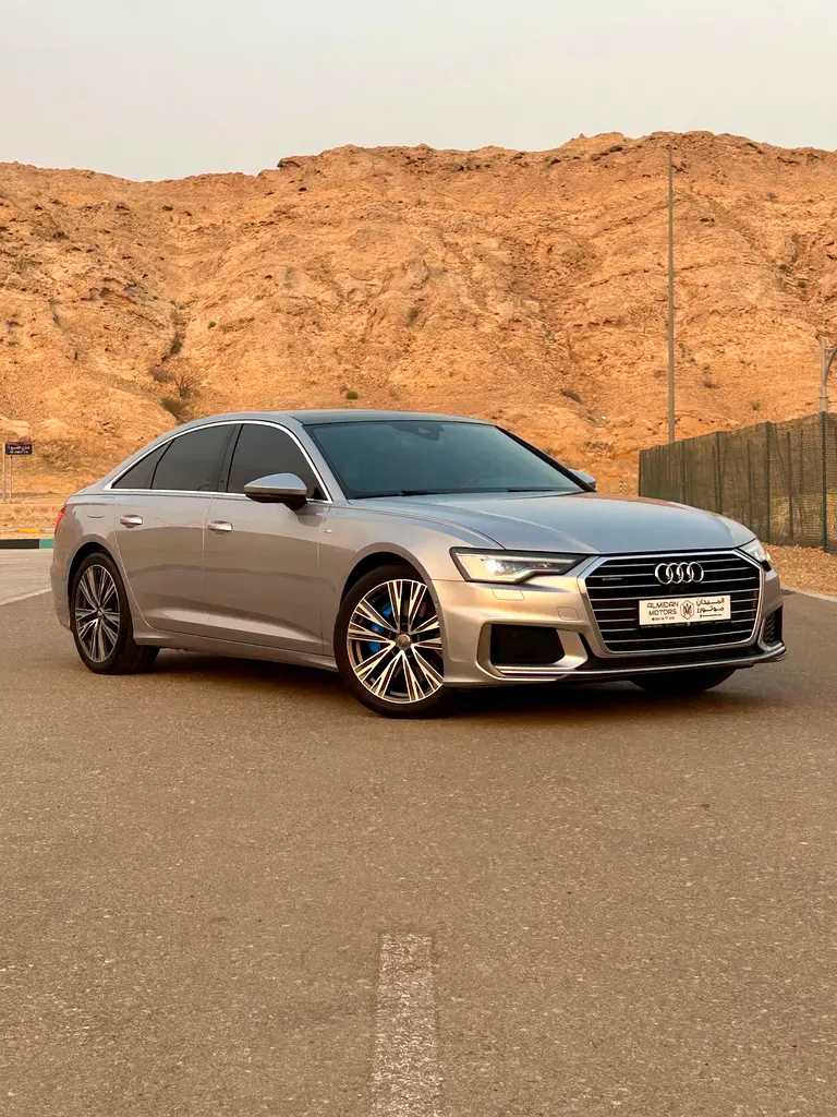 Audi A6 2019 — photo 1 of 18