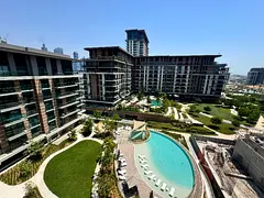 High Floor | Bright Unit | Corner | Spacious