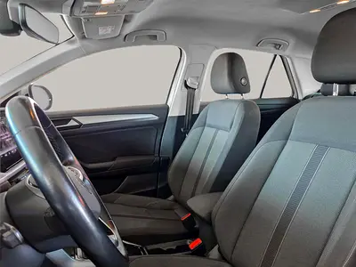 2022 Volkswagen T-ROC — миниатюра 12