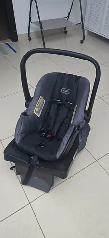 Evenflo Infant Car Seat with Base