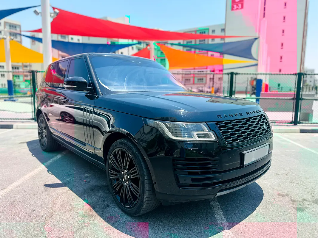 Land Rover Range Rover 2019 — photo 1 of 15