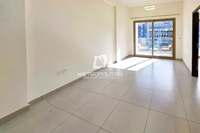 PRIME LOCATION | SPACIOUS LAYOUT | HOT DEAL