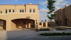 Prime 3-Bedroom Corner Villa with Maid’s Room | Single Row | Available for AED 190,000