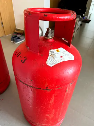 Used Red LPG Gas Cylinder (20.3 kg) - Good Working Condition