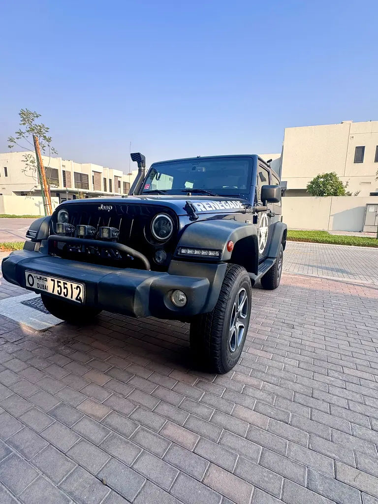 Jeep Wrangler 2013 — photo 1 of 8