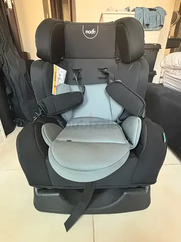 The Moon Brand Sumo Car Seat – Birth to 6yrs Baby Travel Gear – Convertible Rear Forward Facing