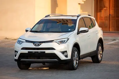2016 Toyota RAV 4 — фото 3