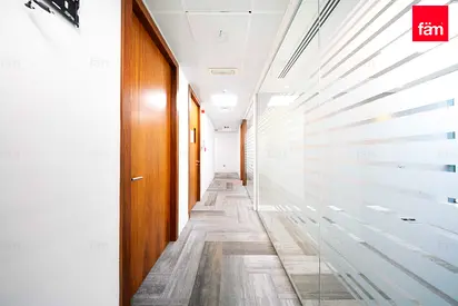 10 Parkings | Near Metro | Community Expert