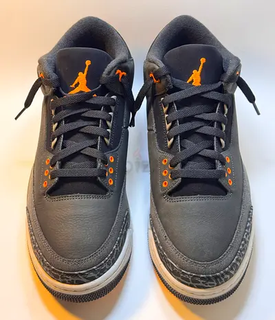 ORIGINAL AIR JORDAN 3 RETRO FEAR MENS SIZE: U.S 10.5 (SOLD)