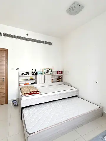 Comfortable kids/single bed with built-in storage shelves and pull-out drawer | Pan Home