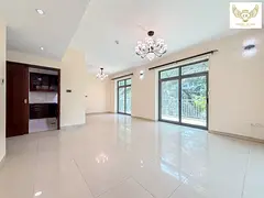 VACANT | 2 BEDROOM | CHILLER FREE | CANAL VIEWS