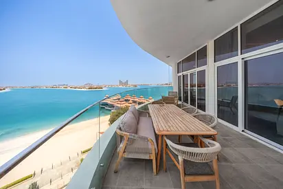 Private Beach Resort & Views | Palm Living