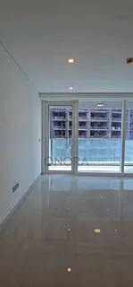 1BR Apartment | Al Habtoor Tower | Canal & Sea View | Balcony