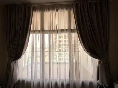 Beautiful curtains for sale (3.18 tall)