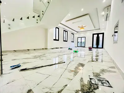 Ground floor and first floor, 5 master bedrooms, 7 bathrooms, spacious living room, large hall, large courtyard inside the villa
