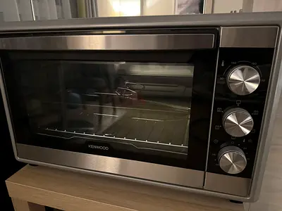 Kenwood Stainless Steel Convection Oven / Rarely-Used Almost New Condition