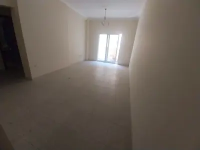 Studio apartment in Muwaileh Commercial | Separate kitchen | Central air conditioning