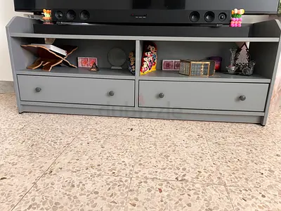 Tv table