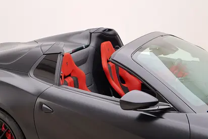 2022 Ferrari 812 GTS — миниатюра 16