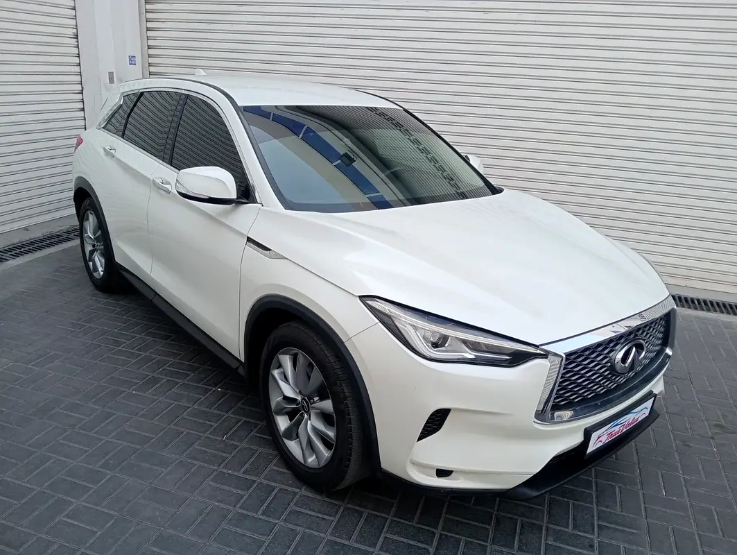 Infiniti QX50 2021 — photo 1 of 16