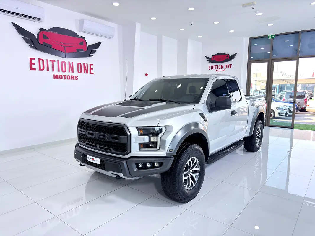 Ford F-150 2018 — photo 1 of 8