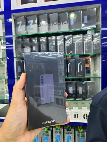 Samsung Galaxy S24 256GB New Box Packed
