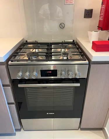 BOSCH Digital Clock 4 Burner Full Gas Cooker Range Size 60cm
