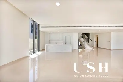Single Row | Full Lagoon View | Ready to Move In