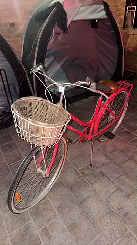 Red Ladies City Bicycle with Front Basket - Good Condition