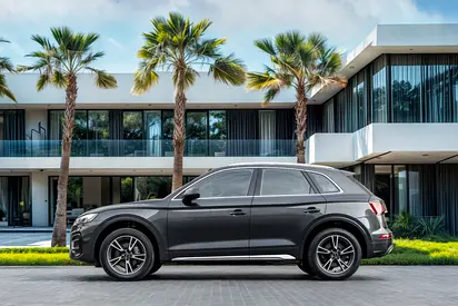 2023 AUDI Q5 缩略图 2